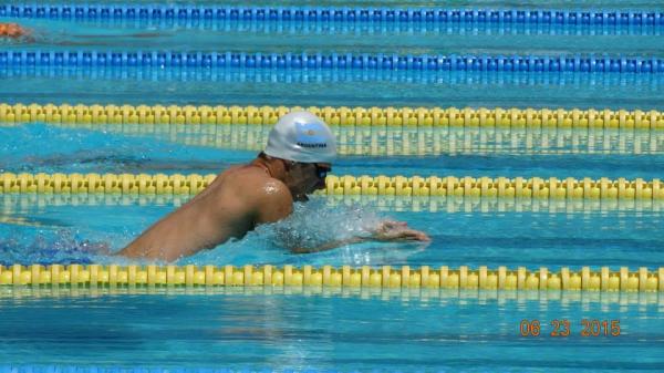 El nadador rionegrino Lucas Nogu&eacute;s se colg&oacute; dos medallas de oro en el Panamericano de Colombia