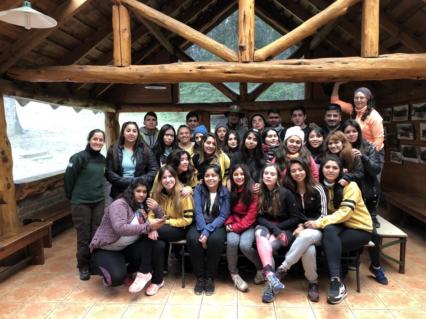 Intercambio educativo con escuelas en campamentos del Lago Mascardi