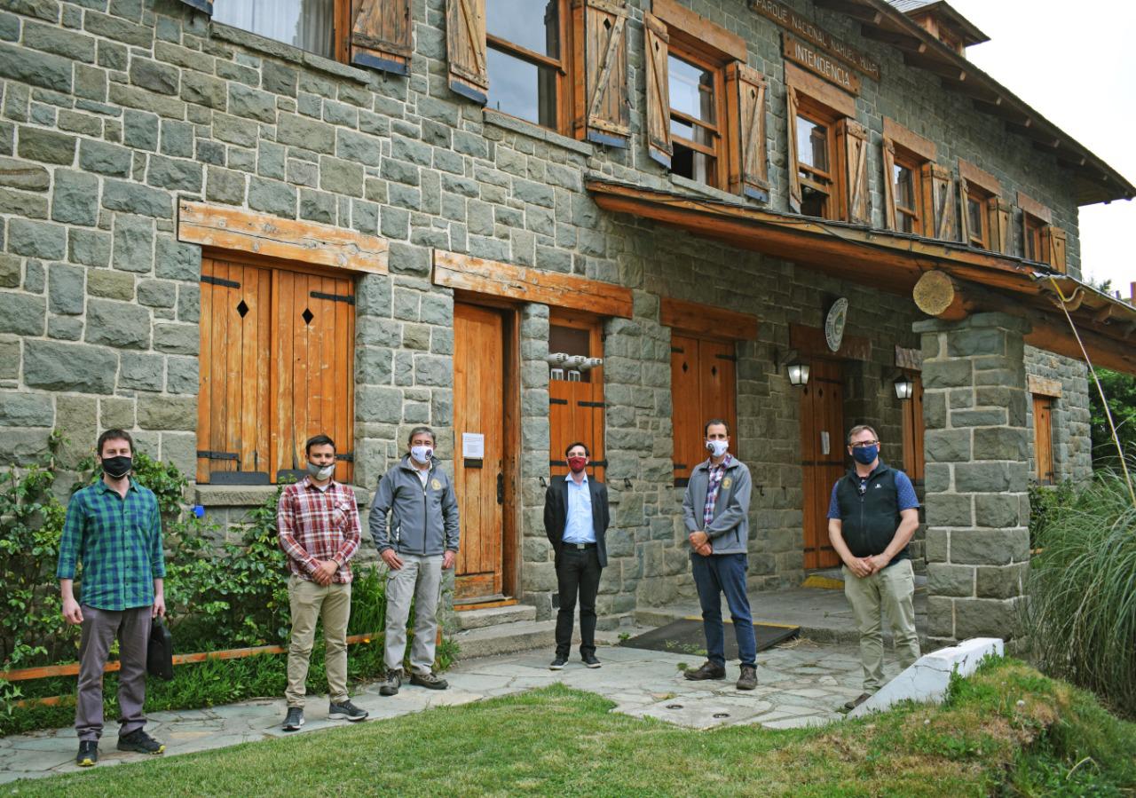 Reuni&oacute;n de trabajo entre el Parque Nacional Nahuel Huapi, el Director Nacional de Uso P&uacute;blico y el sector tur&iacute;stico de Bariloche 