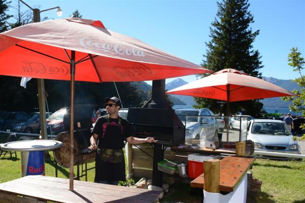 Hoy es el d&iacute;a para un choripan en la playa