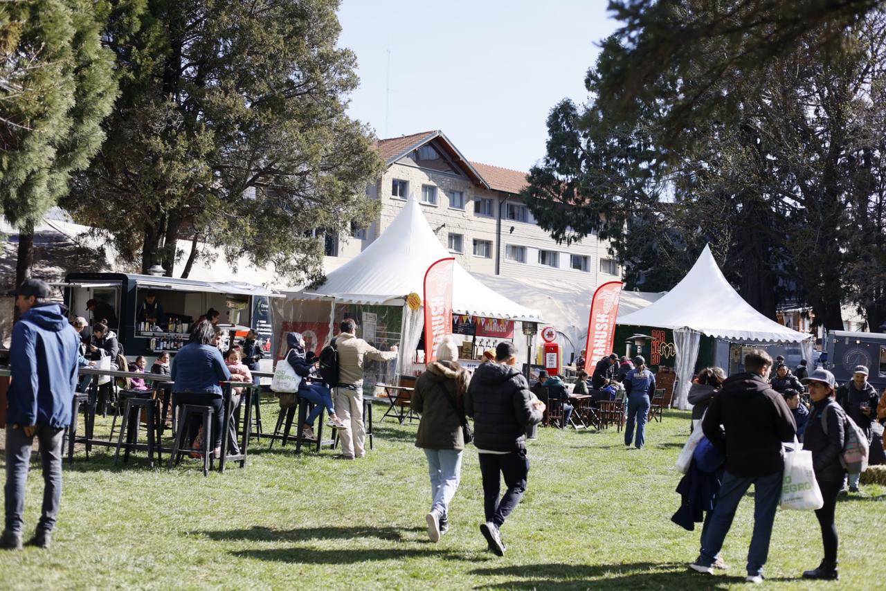  LA FERIA DE BALC Y M&Aacute;S DE 120 STANDS OFRECEN EN UN SOLO LUGAR LO MEJOR DE LA GASTRONOM&Iacute;A Y PRODUCCI&Oacute;N RIONEGRINA