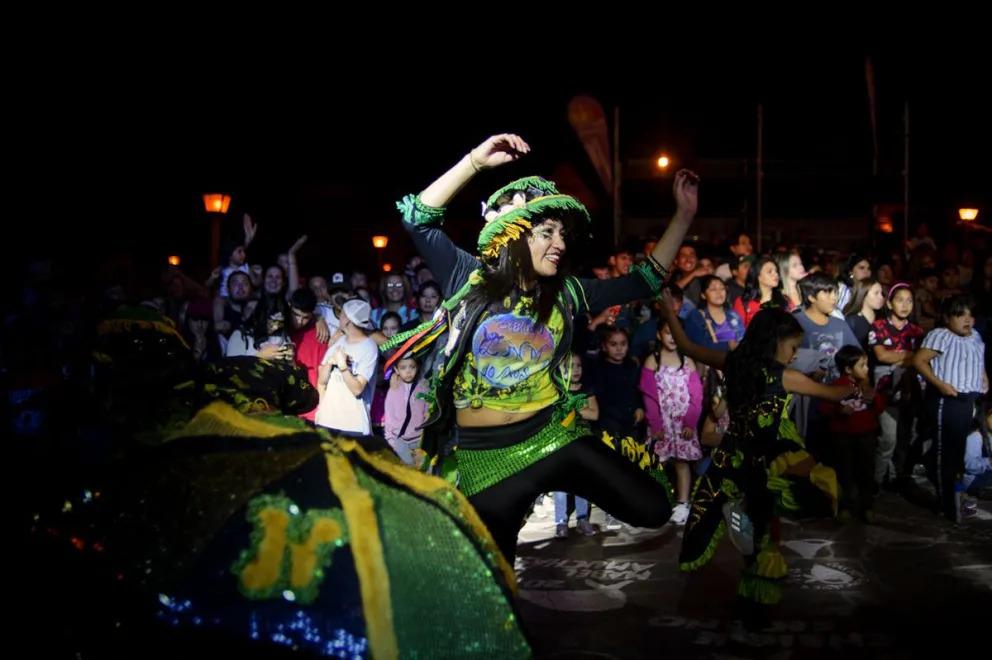 El Carnaval promete un fin de semana de color, alegr&iacute;a y mucho ritmo