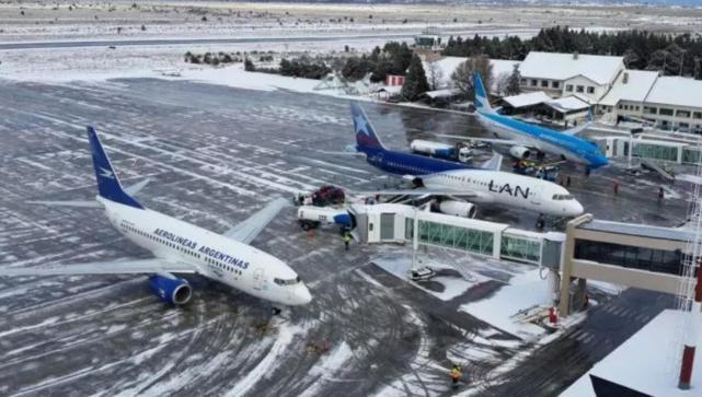 Se triplic&oacute; la llegada de extranjeros a Bariloche por avi&oacute;n