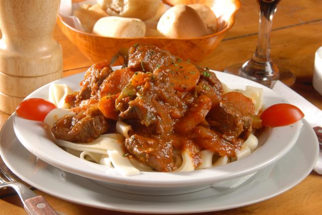 Fetuccini con Estofado en  El Galpn de Salo