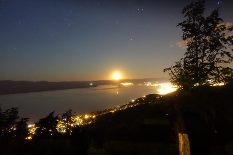 Ven&iacute; a disfrutar de una Luna Llena maravillosa y Cena con Vinos de Alta Gama