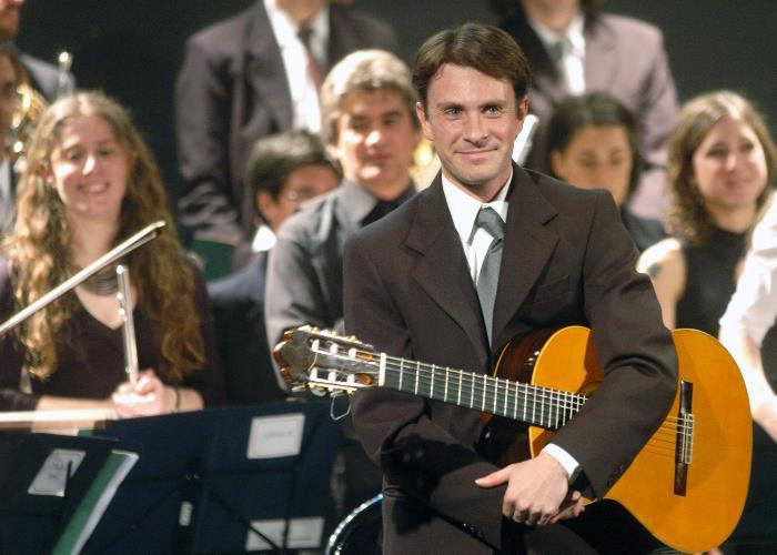 Concierto de Guitarra cl&aacute;sica espa&ntilde;ola: Dami&aacute;n Cazeneuve 