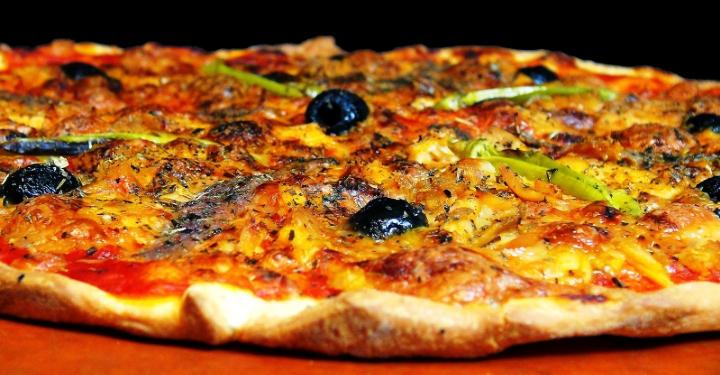 Pizzas Gourmet - Anchoas  Grande- DELIVERY $ 500 