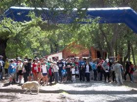Gran entusiasmo en la carrera solidaria del Club Andino Bariloche