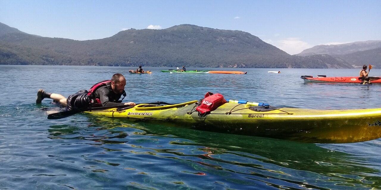 Curso de kayak de Traves&iacute;a