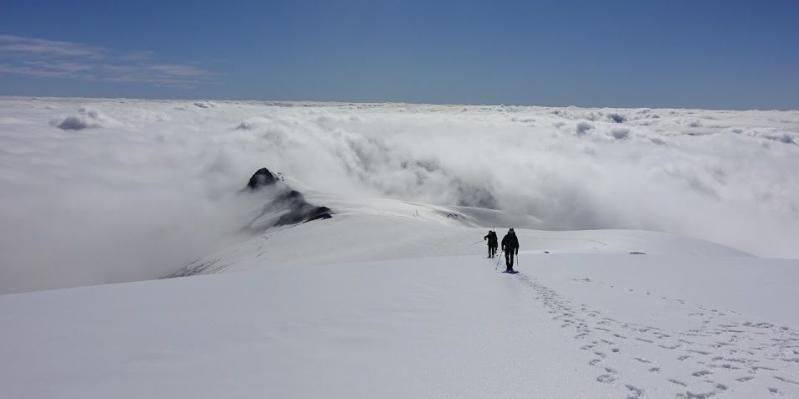 Curso de Tr&aacute;nsito en Glaciar y rescate en Grietas