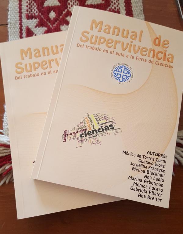 Presentaci&oacute;n libro "Del trabajo en el aula a la Feria de ciencias. Manual de Supervivencia"