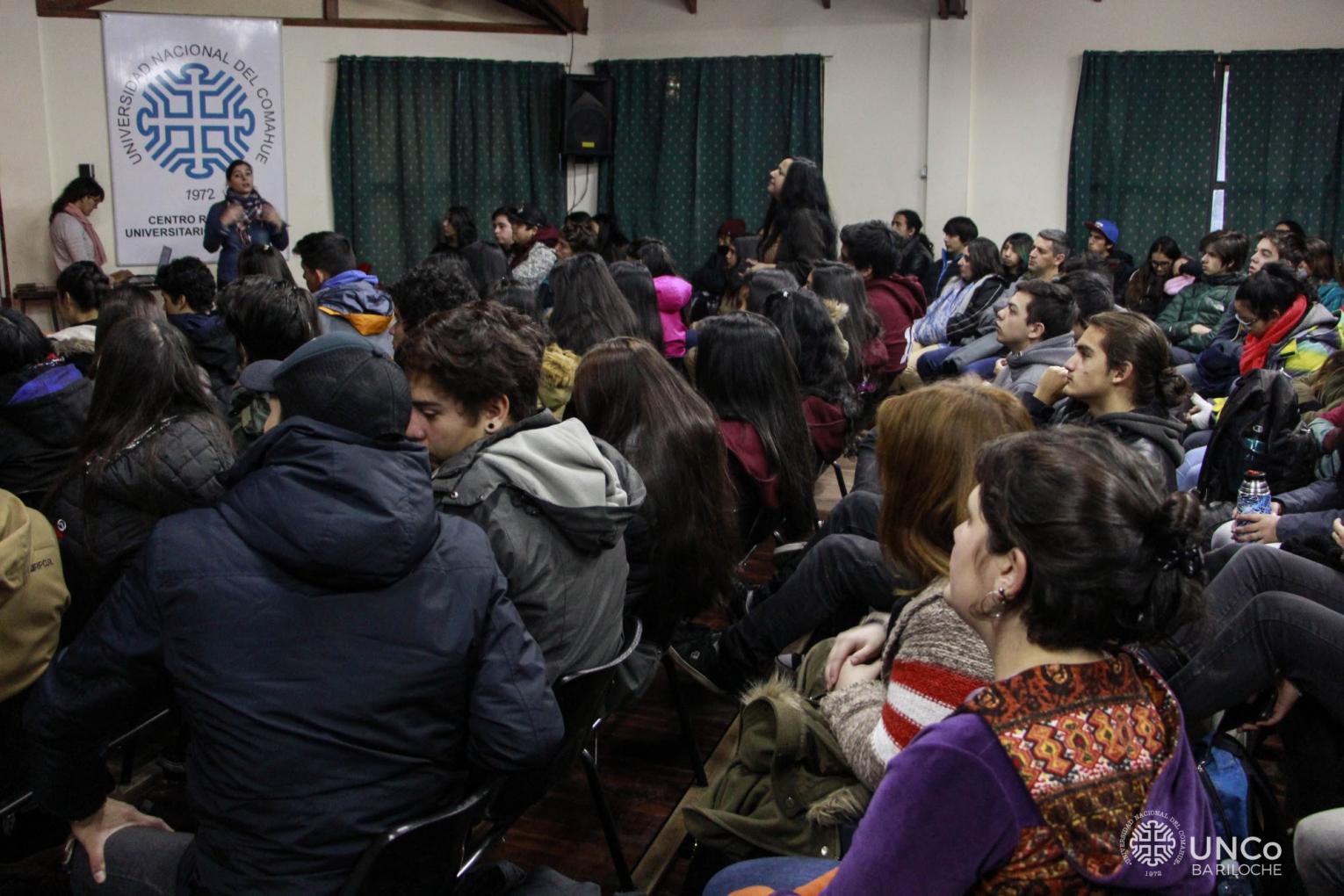 La UNCo Bariloche difunde sus carreras a los estudiantes secundarios