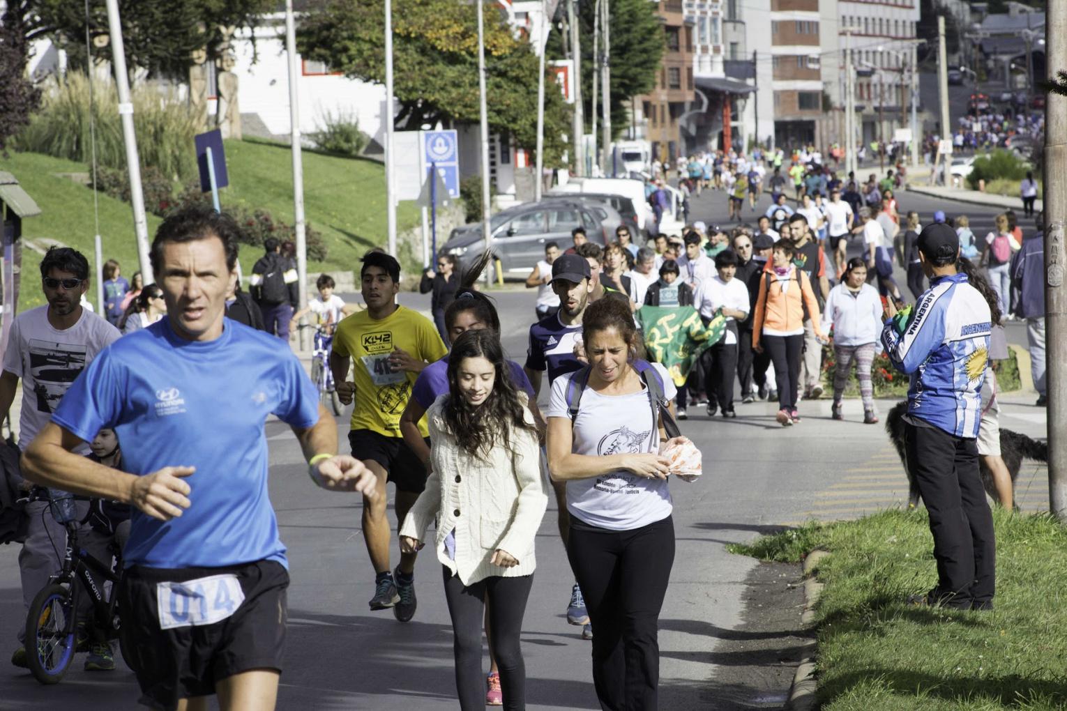 Talleres y actividades en el marco de la Carrera de Miguel