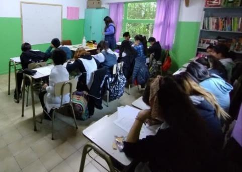 Estudiantes del Profesorado Universitario en Matem&aacute;tica participaron de la toma de Canguro Matem&aacute;tico