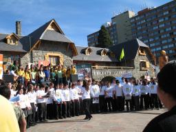 COROS MUNICIPALES VIVIR CANTANDO