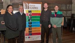 D&eacute;jese atrapar por el teatro lambe lambe