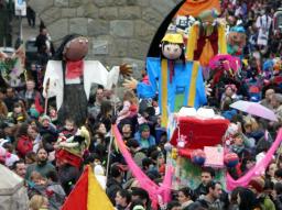 El primer Desfile de T&iacute;teres Gigantes