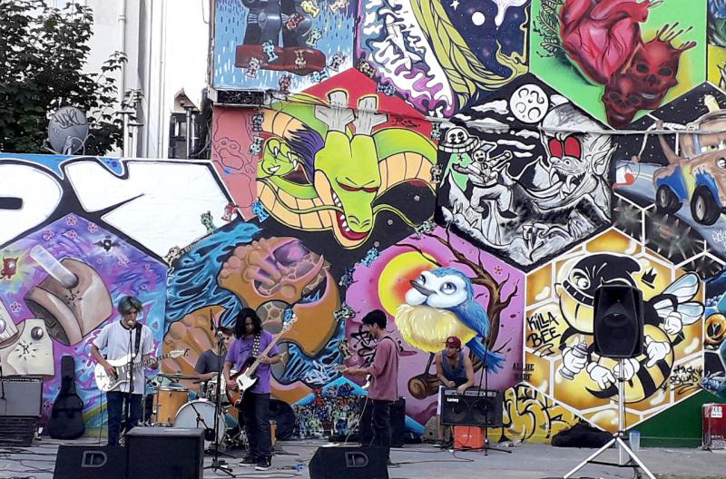 Con un festival de bandas, se inaugur&oacute; el nuevo mural del Anfiteatro