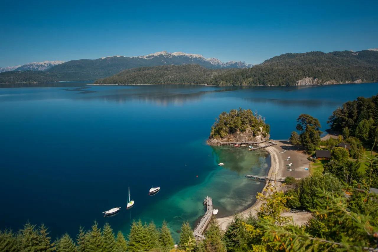 Sailing en Bariloche: Navegando por las maravillas del Nahuel Huapi