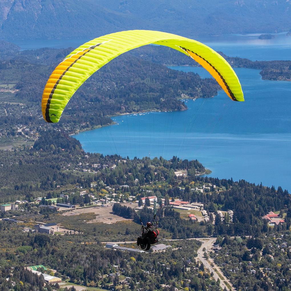 Descubr&iacute; la aventura en las alturas: Parapente en Bariloche