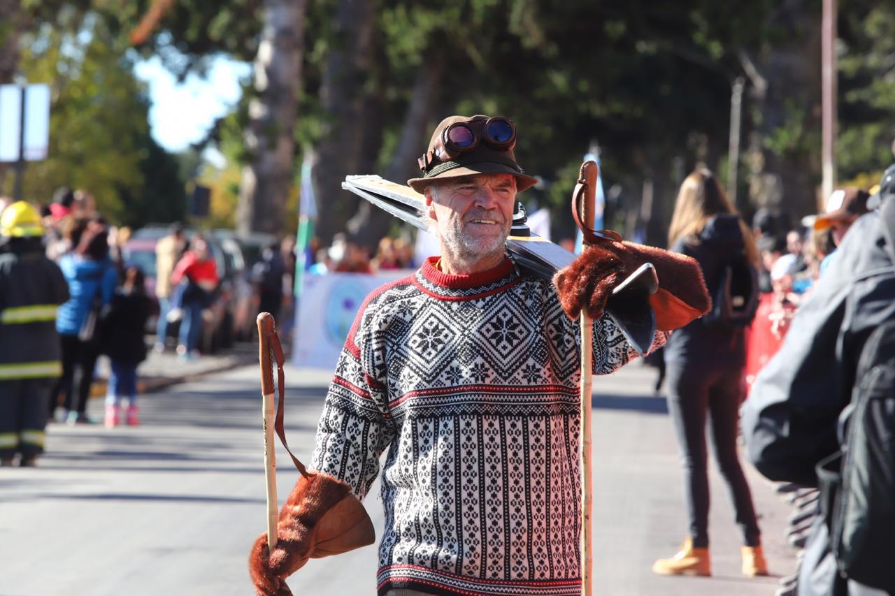 Bariloche tradicional: La Carrera de la Historia en la Fiesta Nacional de la Nieve 2019