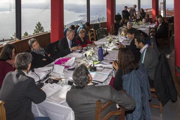 HISTORICA SESION DEL CONCEJO EN LA CUMBRE DE TELEFERICO