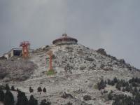 Complejo tur&iacute;stico Cerro Otto luci&oacute; sus primeras im&aacute;genes invernales