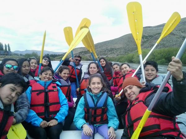 M&aacute;s de 1400 ni&ntilde;os disfrutaron del rafting escolar