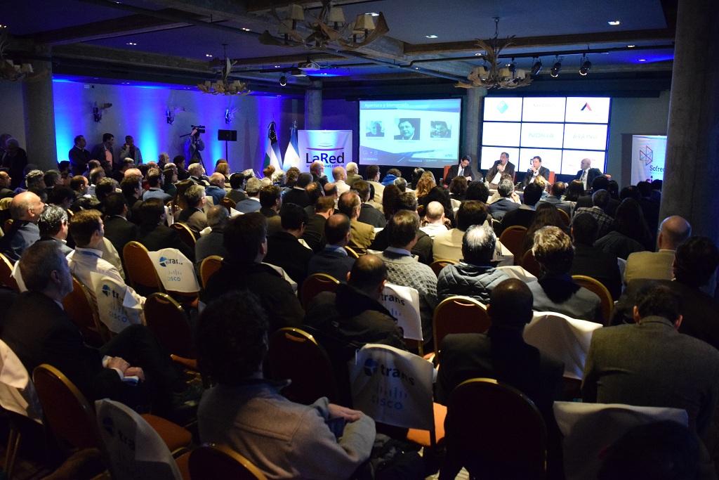 Se desarrolla en Bariloche la jornada &#147;Redes de Gobierno y Ciudades Inteligentes 2017&#148;