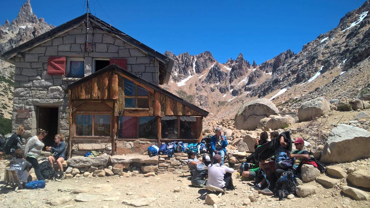 Comenzaron las salidas de monta&ntilde;a para grupos de j&oacute;venes de los CAAT 