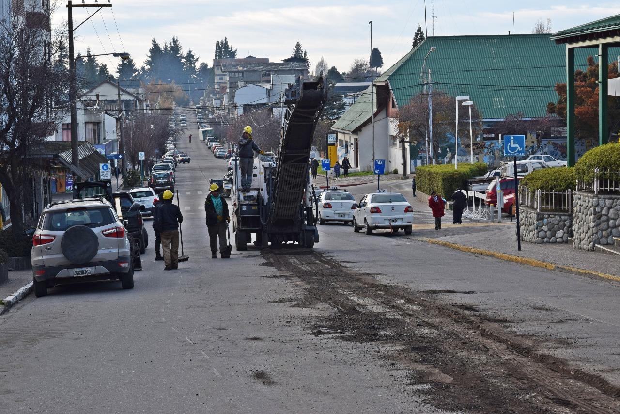 Arranc&oacute; la repavimentaci&oacute;n de Elflein entre Onelli y Goedecke