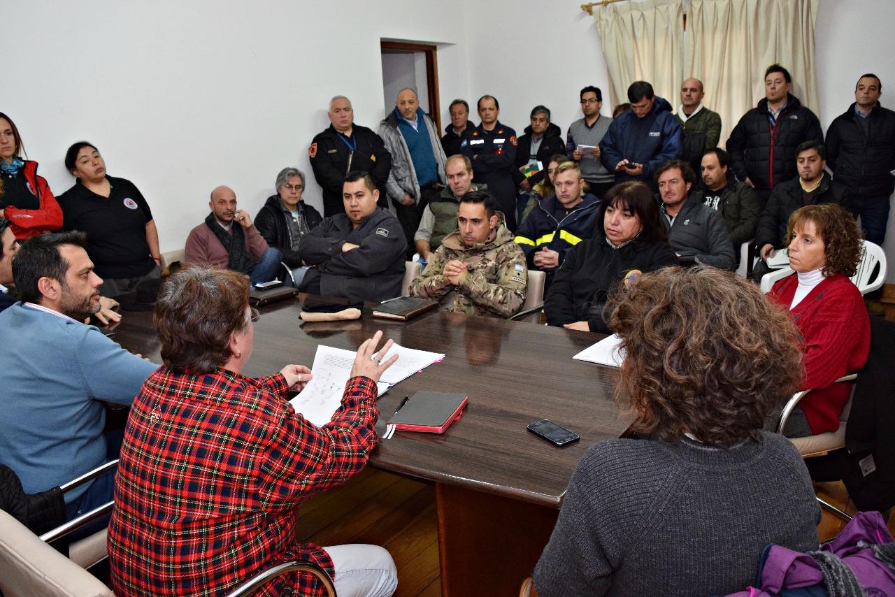 Protecci&oacute;n Civil encabez&oacute; una reuni&oacute;n de procedimientos ante emergencias