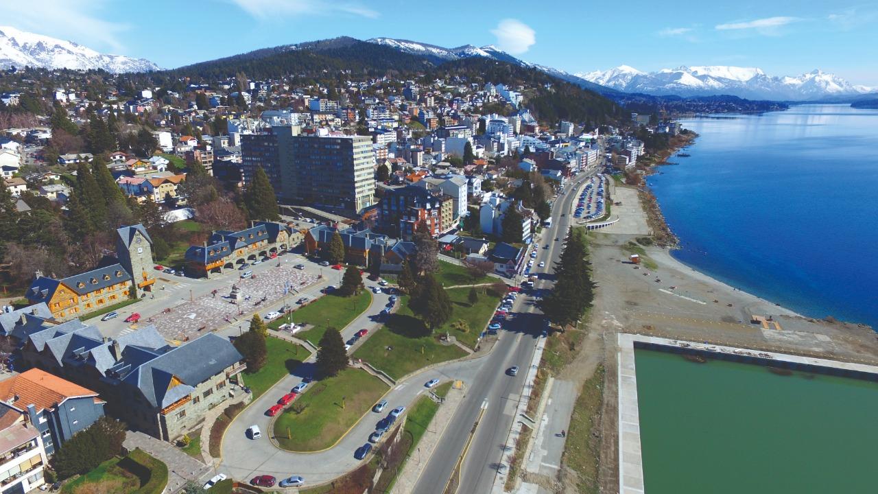 Bariloche retoma la conexi&oacute;n a&eacute;rea con Tucum&aacute;n durante el verano