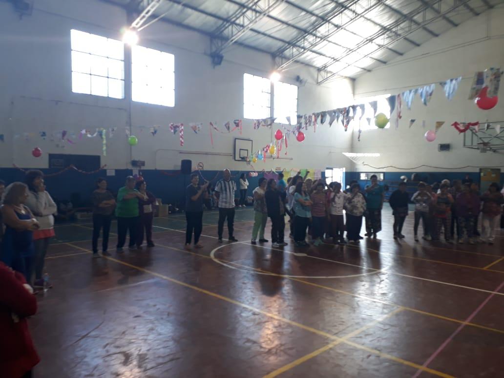 Colonia de Adultos Mayores tuvo su cierre en el Gimnasio N&deg;2