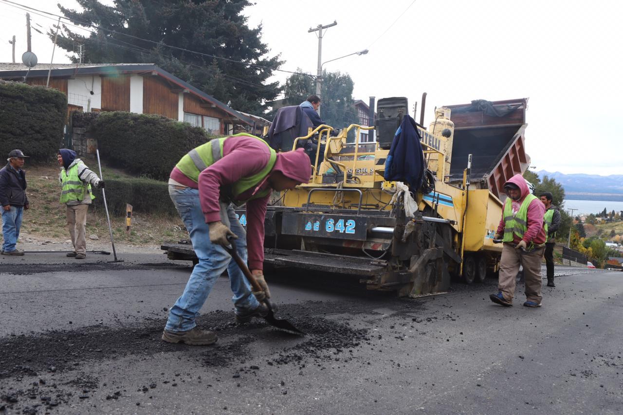 Avanza el nuevo asfalto de Pasaje Guti&eacute;rrez