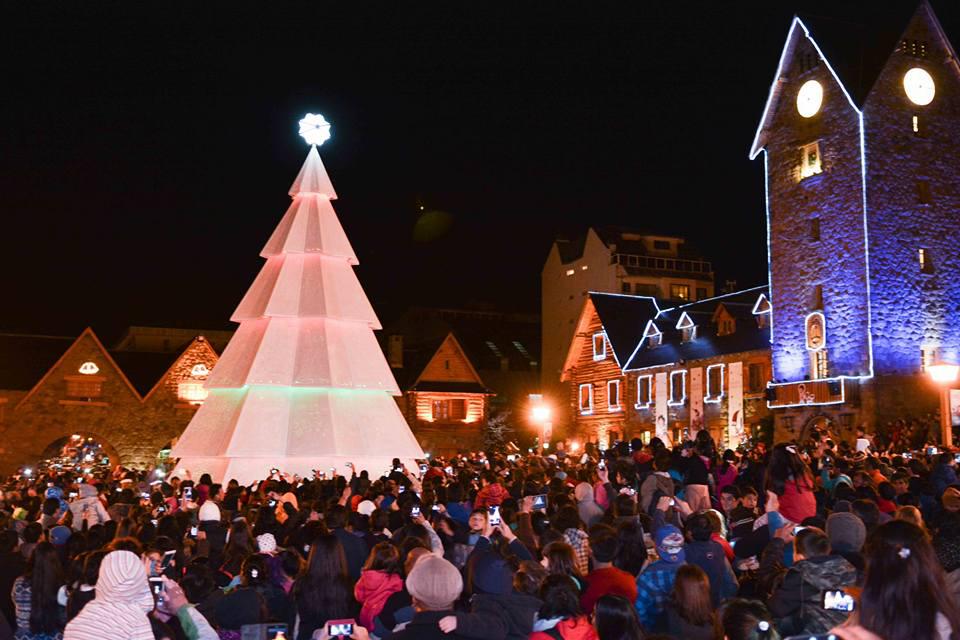 Bariloche recibe la navidad con m&aacute;s decoraci&oacute;n y propuestas para toda la familia