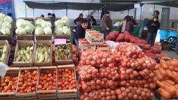 Lechones de Comallo en el Mercado Comunitario