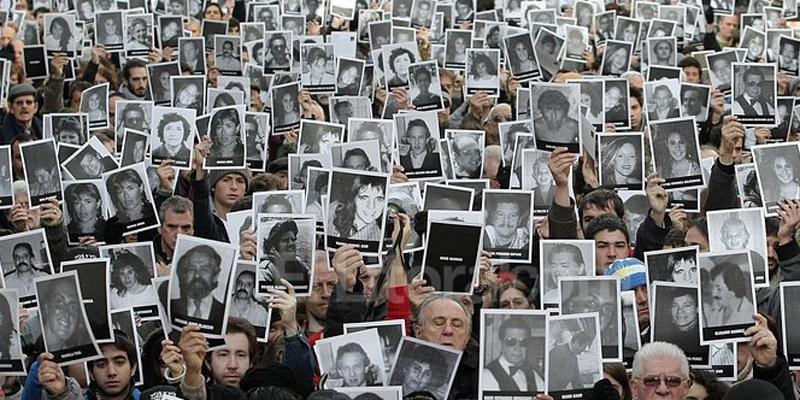 ACTO DE RECORDACI&Oacute;N EN BARILOCHE