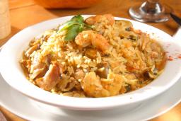 Para este Viernes Arroz con Mariscos