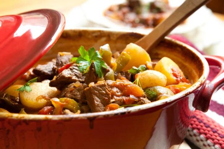 Receta r&aacute;pida de guiso italiano de carne y verduras