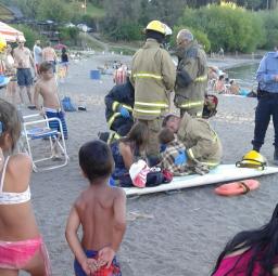 Rescate en playa Bah&iacute;a Serena