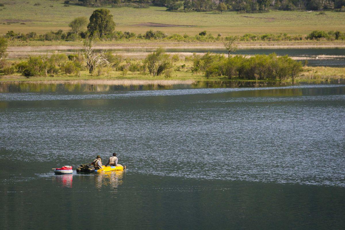 Inicio de la temporada de pesca: con truchas hambrientas y r&iacute;os cargados, conviene flotar