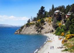 Playa, sol y lago. Nadar en agua pura - Bariloche