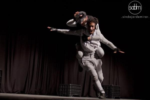 Muestra fotogr&aacute;fica repasa momentos de la 4ta. Primavera Teatral