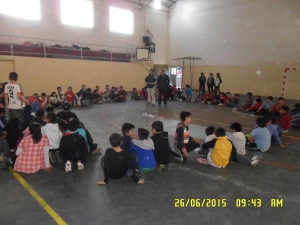 ENCUENTRO ESCOLAR DEPORTIVO PARA 6&ordm; y 7&ordm; Grado NEWENCHE 25 9 15. MINIBASQUET