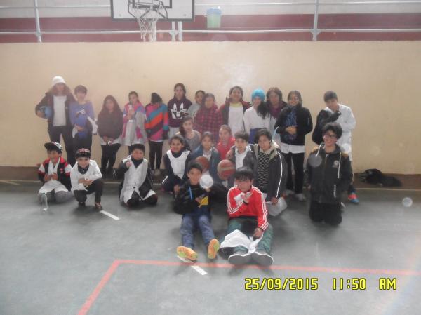 LIGA ESCOLAR PAMPA DEL HUENULEO    ENCUENTRO ESCOLAR DEPORTIVO MINIBASQUET Gimnasio Newenche. 6&ordm;  y  7&ordm; grados