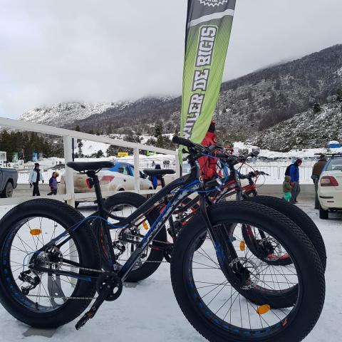 Fat Bikes en la base del Cerro Catedral