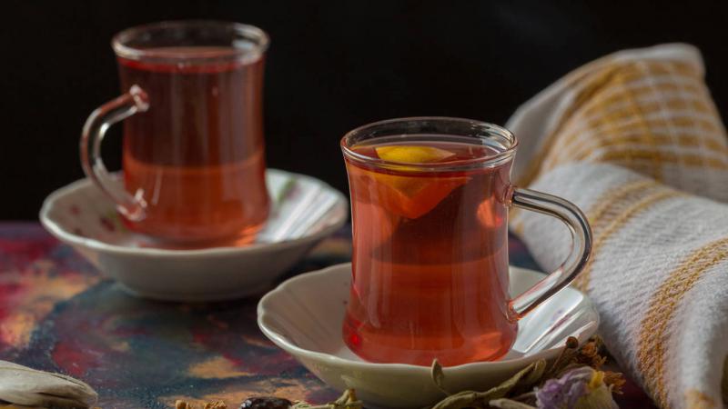 Bebida de zarzaparrilla, root beer o infusi&oacute;n de zarzaparrilla: &iquest;sabes en qu&eacute; se diferencian?