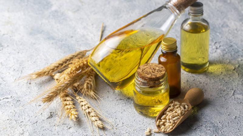 Germen de trigo: los 8 beneficios para la salud del aceite antienvejecimiento m&aacute;s rico en vitamina E