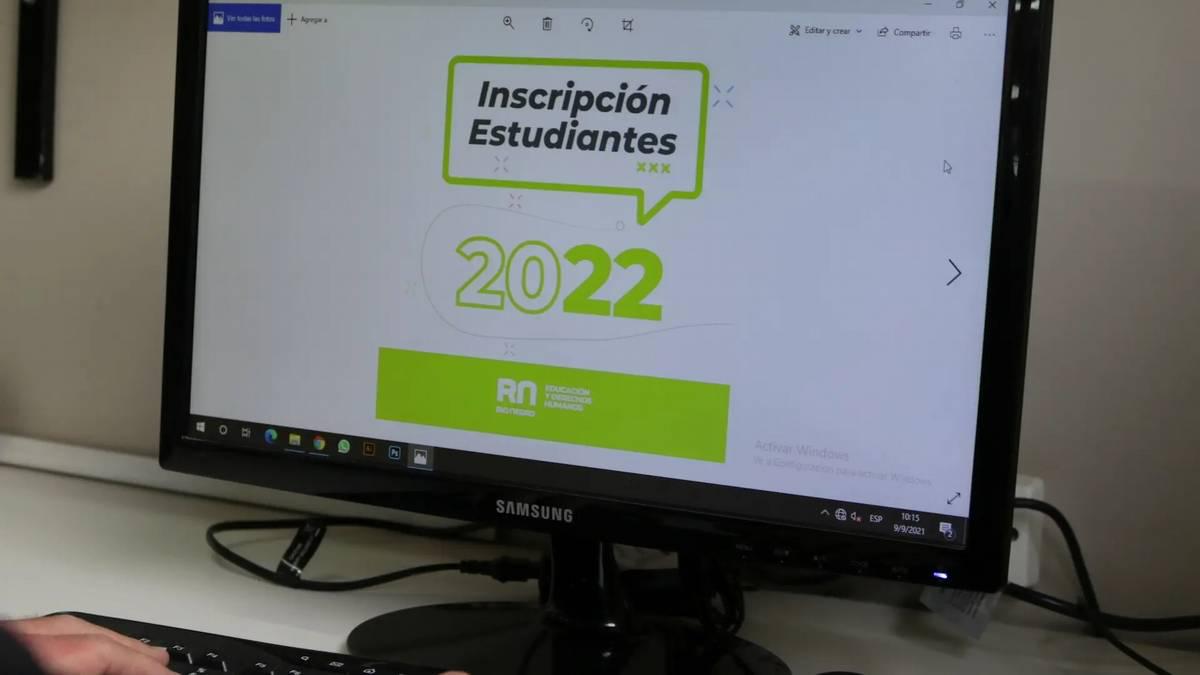 Ya se puede inscribir en formato papel para el ciclo lectivo 2022